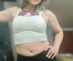 Roanoke escorts - drop of honey
