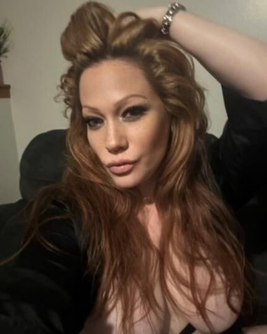 Natural Sexy REDHEAD In/out - 1