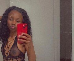 CARDATE SPECIAL ONLY TODAY !! Come enjoy this cute little pussy . - Image 4