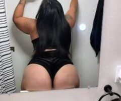 Sioux Falls escorts - www.KyrahRayne.com ♥ BDSM: FETISH: DOM: ⛓ Mistress Kyrah
