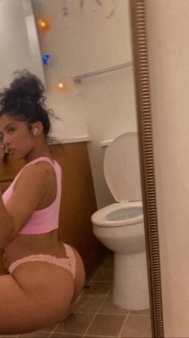 Available ✅The Cuban Cutiee🇨🇺 | HR Outcall Only 🚗 | This is my only Ad 💕 - 1