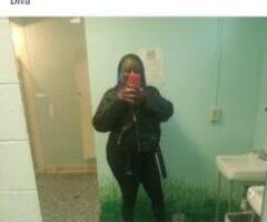 Let me put this pussy on u - Image 4
