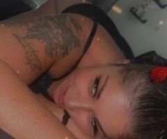 Albany escorts - Italian bombshell big bubble booty beauty
