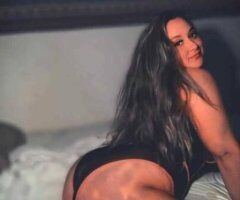 Thick Curvy Sexy BBW - Image 2