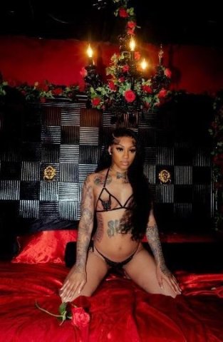 👅Definitely WORTH YOUR TIME😘 I WANT YOUR COMPANY THE Cleanest and finest MIXED BREED ON THIS SITE😍No cheap men ill block you - 1