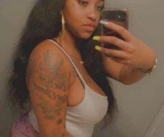 IM AVAILABLE ☺ COME SEE ME & LET ME TAKE YOU TO MY WORLD 🌎 - Image 2