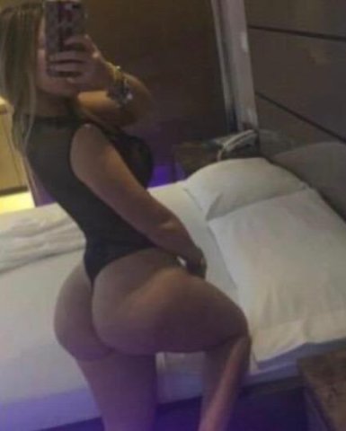 Latina Colombiana - 1