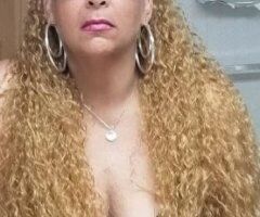 LIVE CHAT / VIDEOS AND PICS WAITING FOR YOU - Image 4