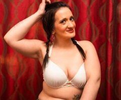 New girl in town... u want to let this country girl saddel u up an take u for a ride - Image 10