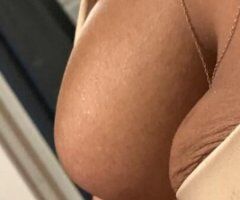 slut me out tonite baby🍑💦💯📲 - Image 2