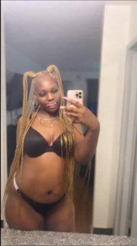 🩷AVAILABLE NOW!🩷INCALLS/OUTCALLS ONLY!!🩷Looking For Some Chocolate🍫😉Lets Have Funn!!😝🤤 - 1
