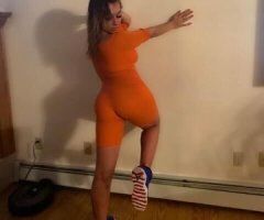 Layla back in town ready to make you BUST💦💝 - Image 2