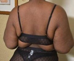 come get lost in this booty - Image 2