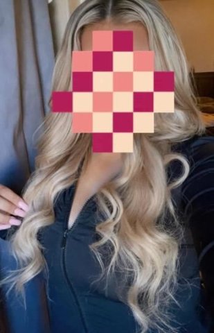 Sexy Thick Blonde 💞 - 1