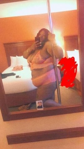 A 24 year Old BBW Who Caters To Professional Men. - 1