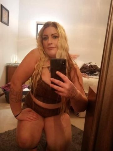 💦 Soaking Wet 💦 🍑👅 😽Super Thicc Sex Kitten😽👅🍑 - 1