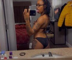 Norfolk escorts - bookings available
