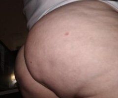 PLEASE READ AD!!!!!BBW All Three Holes Could Be Avaliable. So Come Have Mind blowing Time With Me. The Ass And Chest Pics Are Mine Dont Know Where The Pics Of The Girls Came From Dont Know How To Take Them Off. - Image 2