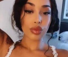 ✅100%Real Deal •Upscale Bombshell - Image 3
