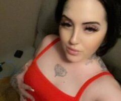 Longview escorts - black hair blue eyed ❤ throat goat & super soaker 💦🌊