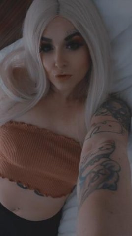 I Dont Netflix & Chill, I Vhs & Fuck😘❤‍🔥😎🍑 - 1