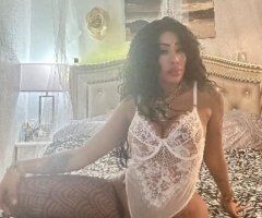 You perfect cubanita😍 - Image 2