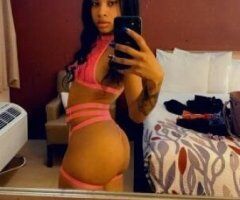 Pretty Petite - Image 2
