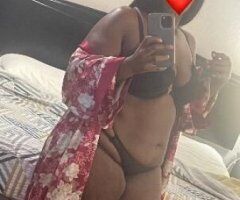 Fayetteville escorts - Available TONIGHT come watch this ass clap daddy 💋