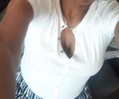 Louisville escorts - ebony beauty