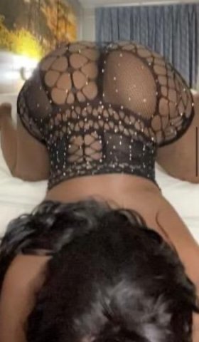 100$ special black girl looking to have some fun - 1