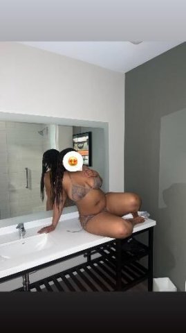 Pretty & Thick Incalls & Outcalls - 1