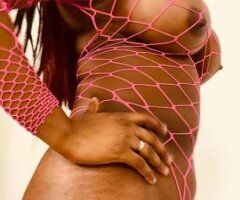****************** BUSTY MODEL SKY GFE OUTCALLS ****************** - Image 3