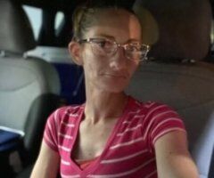 Im that woman that will have you screaming in pleasure from head to toe!! Want the best pussy of your life CUM Get it!! Its hot wet and waiting for your big throbbing cock!! - Image 4