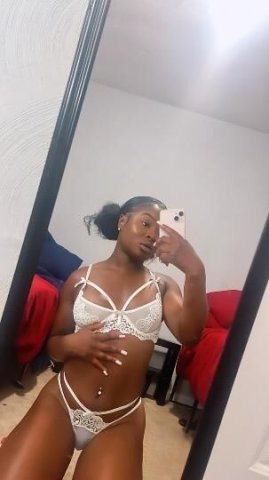 EAST DANIA BEACH // Outcalls and Car Dates Only// SNAPCHAT: bunnybanxxx777 - 1