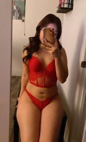 NEW IN QUEENS pretty colombiana Beautiful REAL PICS - 1