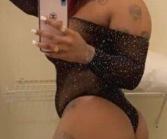 SWEET PUssY sexy face SPecials goin on !!! 😝🍾LETs have some FUN. Kinky shit😏 Smack my ass and hit it from the back🤤 WET And tight💦 im up all night👅🫦 - Image 7