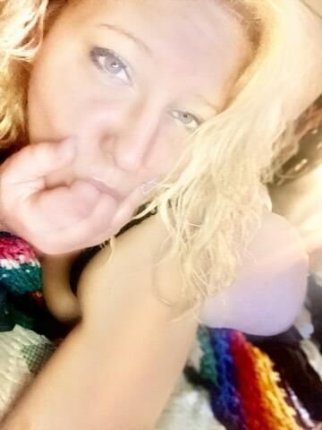 IM READY TO PLAY 🤾🏼♀Come Throw My legs in the Air or See this Fat White girl ASS in person NO GAMES OR PIMP OR DRUGS OR DISEASES OR COPS OR DEPOSITS - 1