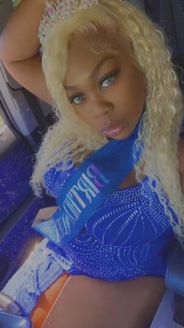Black Barbie🤩🤪💦🍫 Arriving at 6:30am book ahead wont be in town long 😉😘 - 1