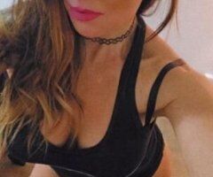 Beautiful Bangin Bella - Image 2