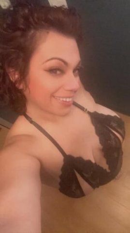 Make Me Squirt💦😋SLOPPY HEAD😉INCALL ✅ OUTCALL✅ READY AND AVAILABLE 24/7 CUM ON DADDY💦💦 - 1