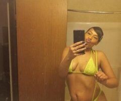 Milwaukee escorts - Dont reach for the stars🌠 shoot for the moon🌙