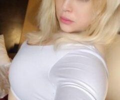 Sheboygan escorts - Slurpin' Miss Perfect