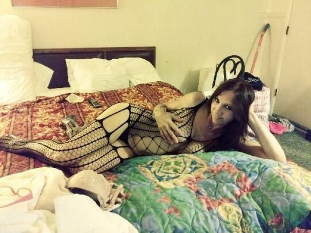 Hagrston friends incall specials for u but few spots so hurry in . - 1