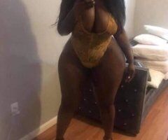Im Backkkkk Cum Get Get A Taste From A UPSCALE Exotic Freak💦 - Image 2