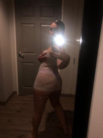 your favorite snowbunny😘🥰relieve your stress with me baby💋 - 1