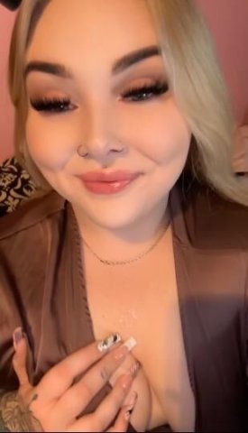 bbw looking to have fun and be spoiled 🩷🩷 - 1