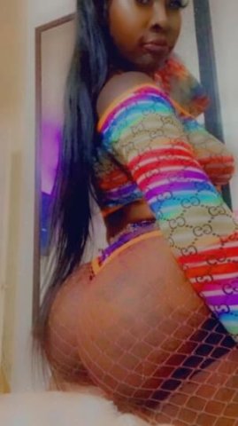🗣WETT AZZ BARBIEEEEE‼‼ - 1