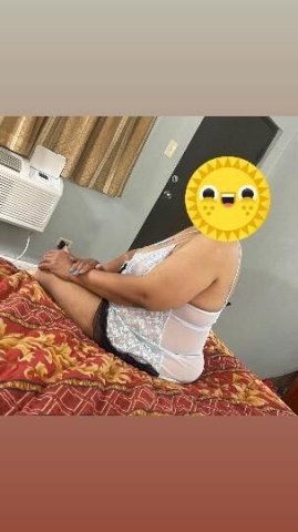 milf wanting my pussy pounded - 1