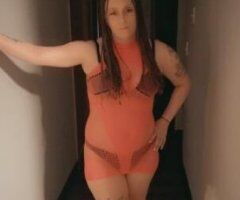 sexy white female slim 5/2 - Image 5