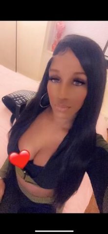 she is back incalls and outcalls it’s my birthday 🥳 let’s have some fun oral and anal specialist why gamble when i’m a jackpot malaysia the vixen 🤞🏾 - 1
